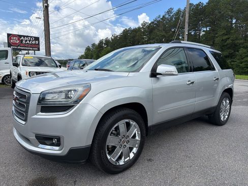 Used 2017 GMC Acadia Limited SLT FWD image 1