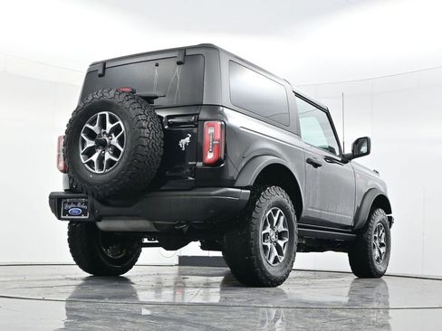 Used 2023 Ford Bronco Badlands image 43