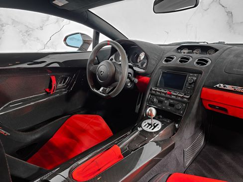 Used 2012 Lamborghini Gallardo LP 570-4 AWD/4WD image 22