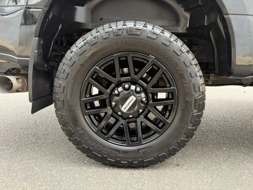 Used 2021 Ford F350 Lariat AWD/4WD image 19