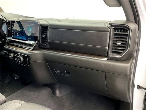 Used 2024 Chevrolet Silverado 2500 LT image 15