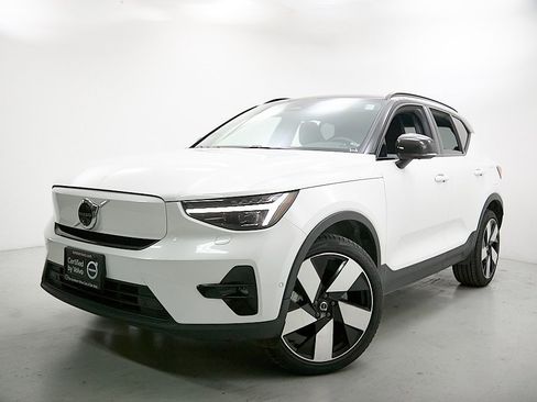 Certified 2023 Volvo XC40 Recharge Ultimate w/ Protection Package Premier image 1