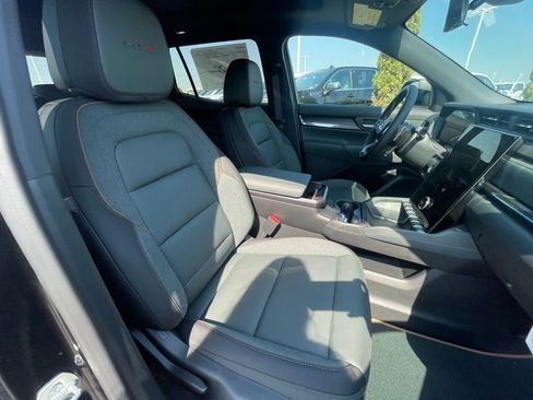 New 2026 GMC Terrain AT4 w/ Technology Package II image 28