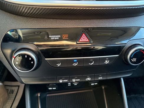 Used 2021 Hyundai Tucson SE w/ Cargo Package image 15