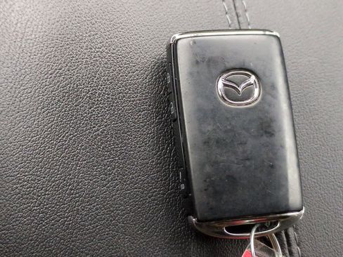 Used 2022 MAZDA CX-30 AWD 2.5 S w/ Select Package image 31