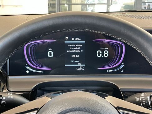 Used 2025 Kia Seltos S image 41