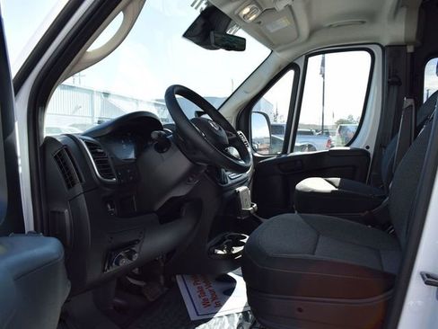 New 2024 RAM ProMaster 2500 w/ Advanced Safety Group FWD image 15