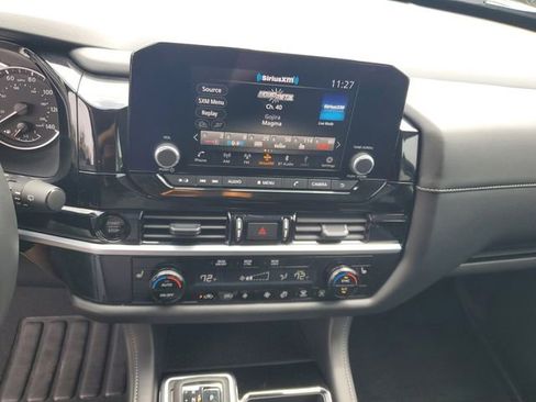 Used 2025 Nissan Pathfinder SV w/ Cargo Package FWD image 15