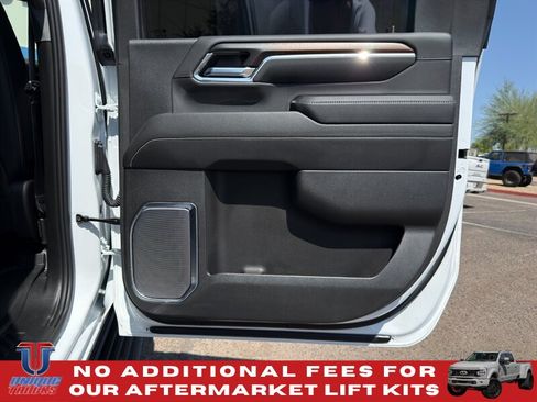 Used 2024 GMC Sierra 2500 Denali w/ Denali Reserve Package AWD/4WD image 27