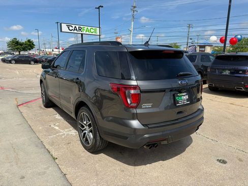 Used 2018 Ford Explorer Sport AWD/4WD image 9