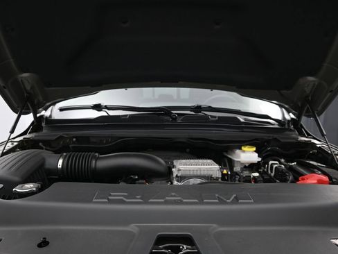 New 2026 RAM 1500 4x4 Crew Cab image 26