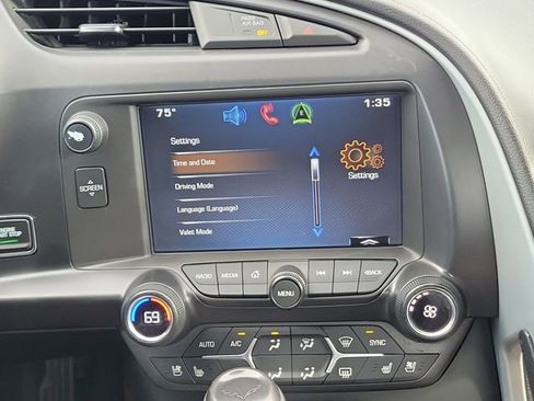 Used 2015 Chevrolet Corvette Stingray w/ 2LT Preferred Equipment Group image 29