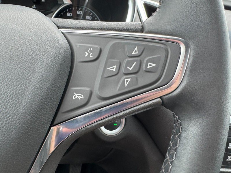 Used 2024 Chevrolet Equinox LT w/ LPO, Floor Liner Package FWD image 17