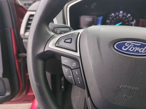 Used 2020 Ford Fusion SE image 37