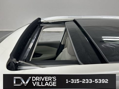 Used 2023 Nissan Rogue SV w/ SV Premium B Package AWD/4WD image 19