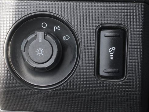 Used 2015 Ford F550 4x4 Crew Cab Super Duty image 19