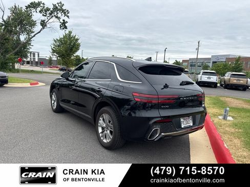 Used 2022 Genesis GV70 2.5T w/ Cargo Package AWD/4WD image 5