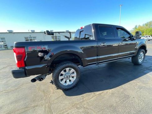 Used 2019 Ford F250 Platinum w/ Platinum Ultimate Package AWD/4WD image 7