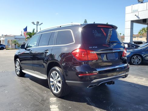 Used 2016 Mercedes-Benz GL 450 4MATIC w/ Premium I Package image 8