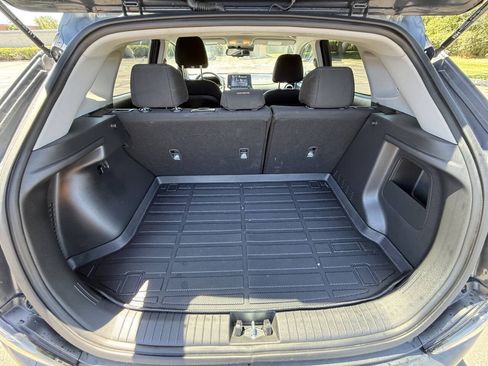 Used 2022 Hyundai Kona SEL w/ Cargo Package FWD image 13