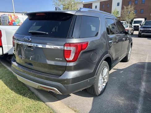 Used 2016 Ford Explorer Limited w/ Equipment Group 301A AWD/4WD image 6