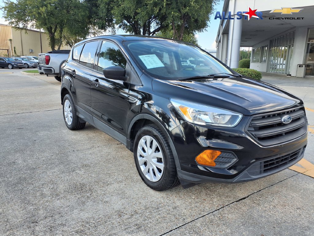 Used 2017 Ford Escape S FWD 360° Tour