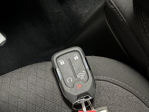 Used 2022 Chevrolet Silverado 3500 LT image 28