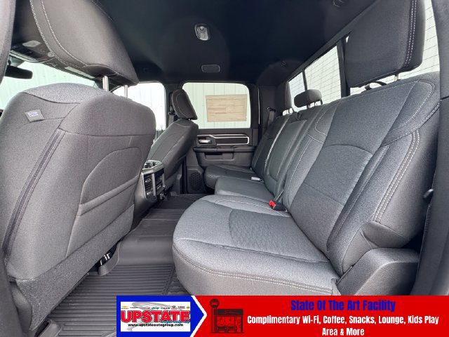 New 2027 RAM 3500 Big Horn AWD/4WD image 22
