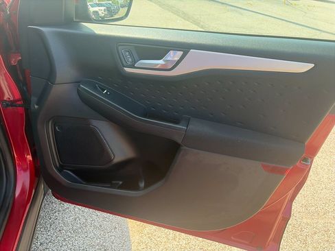 Used 2020 Ford Escape SE AWD/4WD image 20