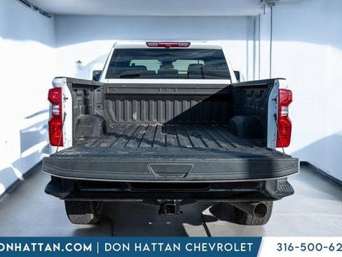 Used 2024 Chevrolet Silverado 2500 Custom w/ Custom Value Package image 33