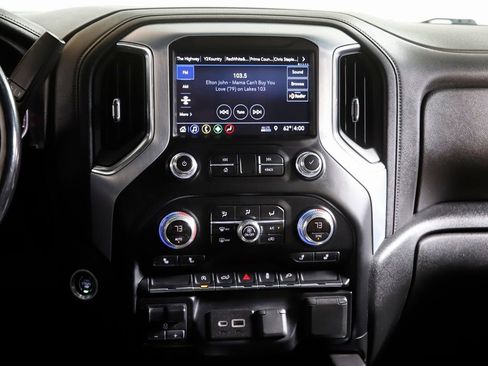 Used 2019 GMC Sierra 1500 Elevation image 14