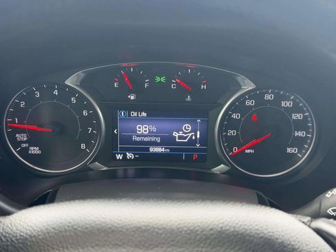 Used 2020 GMC Terrain SLE image 25