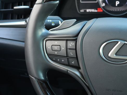 Used 2019 Lexus ES 350 image 17