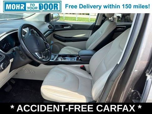 Used 2019 Ford Edge Titanium FWD image 14