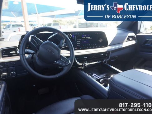 Used 2025 Chevrolet Tahoe Z71 AWD/4WD image 10