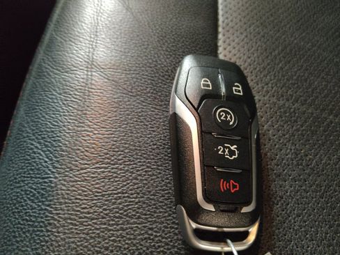 Used 2017 Ford Explorer Sport w/ Equipment Group 401A AWD/4WD image 32