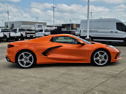 Used 2023 Chevrolet Corvette Stingray Preferred Conv w/ 2LT RWD image 2