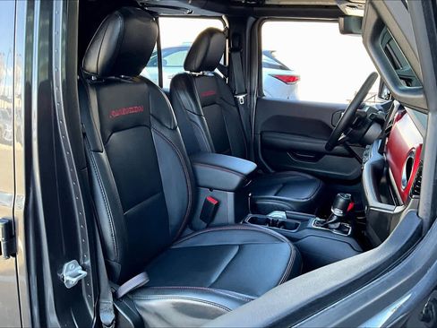 Used 2022 Jeep Gladiator Rubicon w/ LED Lighting Group image 9