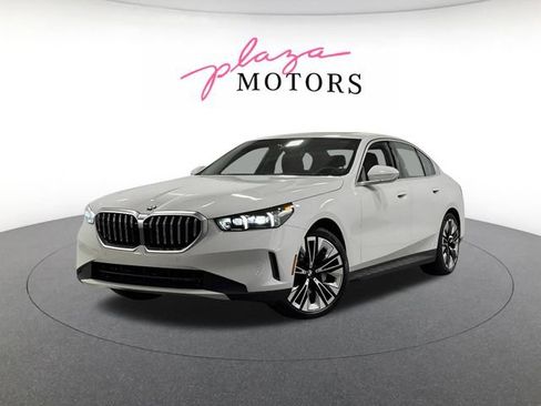 New 2026 BMW 530i xDrive w/ Premium Package AWD/4WD image 1