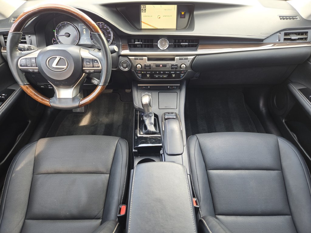 Used 2018 Lexus ES 350 w/ Navigation System Package FWD image 27