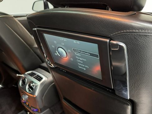 Used 2013 Rolls-Royce Ghost RWD image 87