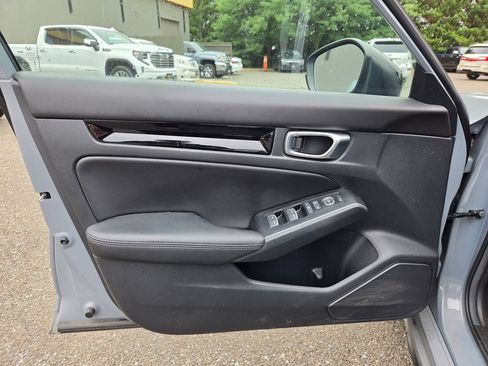 Used 2025 Honda Civic Sport Touring image 10