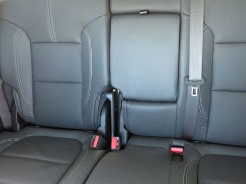 Used 2024 Chevrolet Blazer LT w/ Midnight/Sport Edition image 8