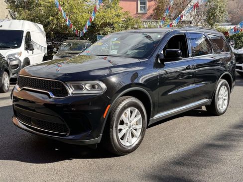 Used 2023 Dodge Durango SXT Launch Edition image 8
