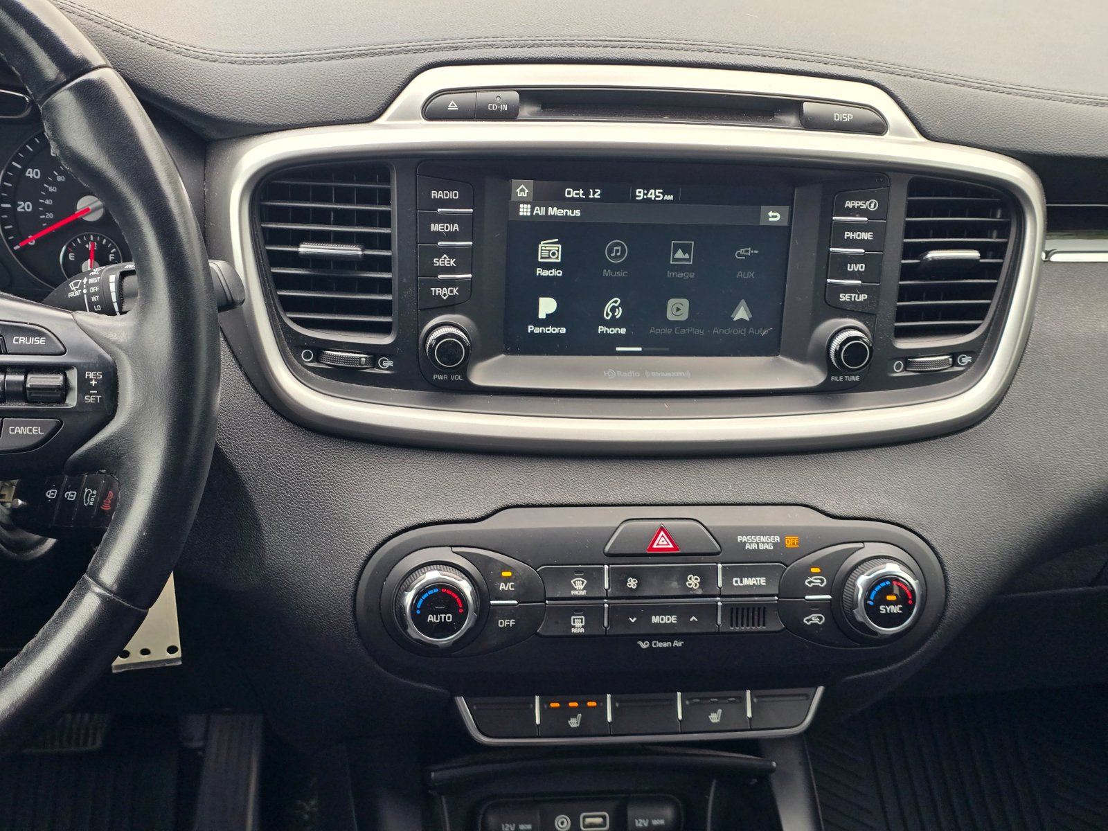 Used 2018 Kia Sorento AWD image 16