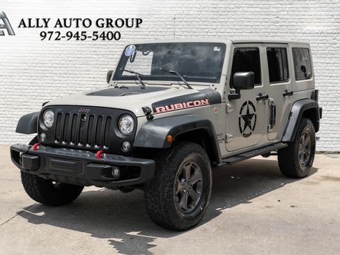 Used 2017 Jeep Wrangler Unlimited Rubicon AWD/4WD image 1