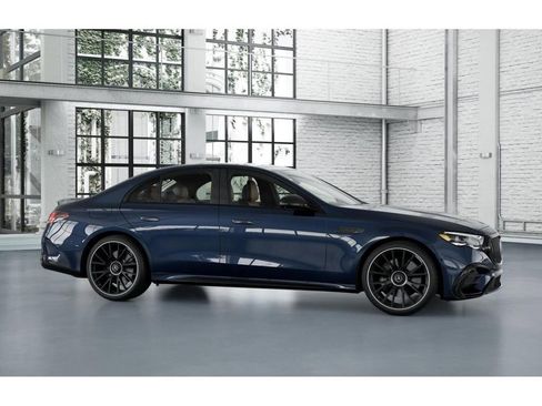 New 2026 Mercedes-Benz E 53 AMG e 4MATIC Sedan image 14