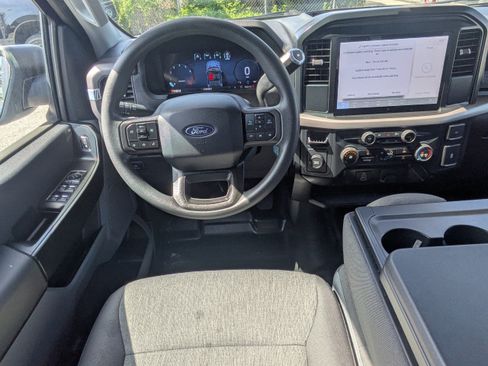 Used 2025 Ford F150 XL w/ Equipment Group 103A High RWD image 16