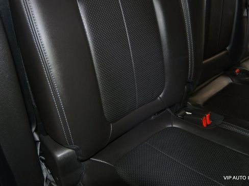 Used 2011 Ford F150 Lariat image 24