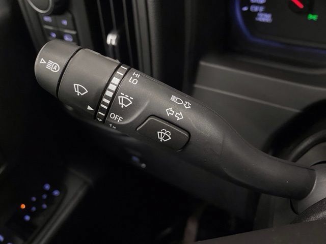 New 2026 Chevrolet Silverado 1500 Custom w/ Turbomax Blackout Package AWD/4WD image 31